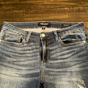 Cute Judy Blue jeans!